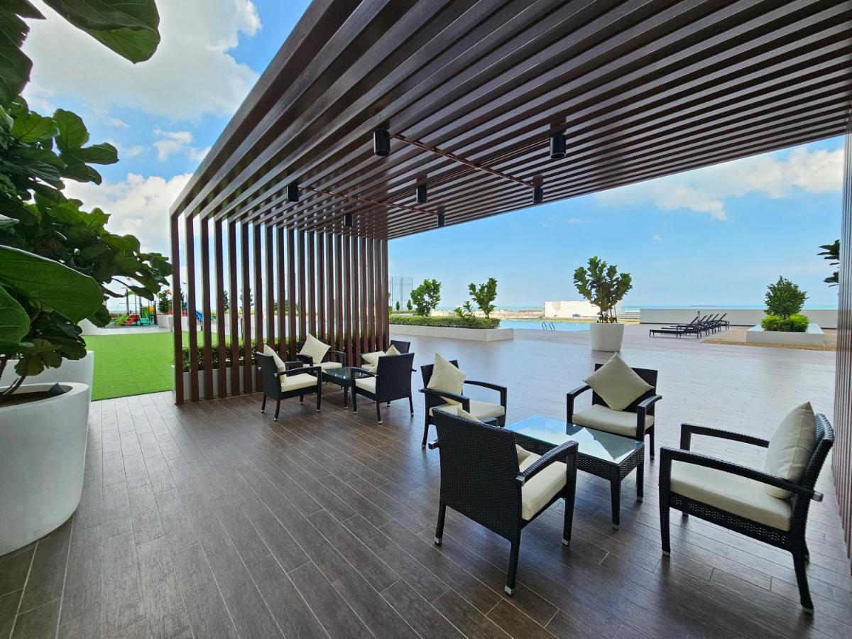 Amber Cove Melaka By Ggm Apartamento Exterior foto